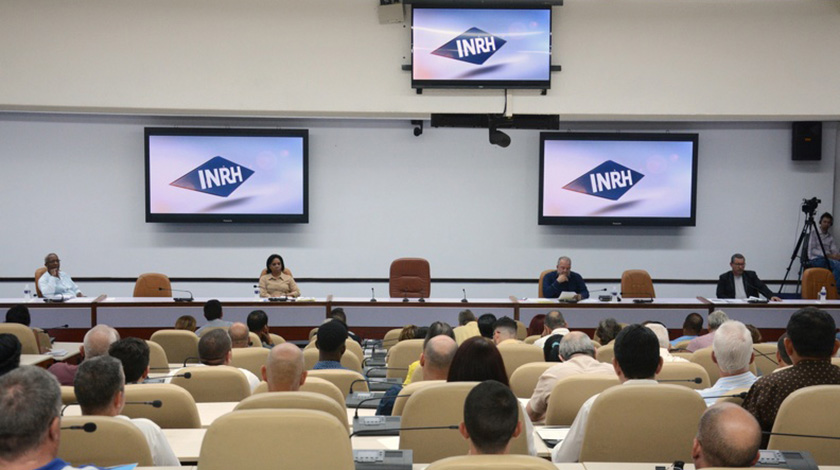 Reunión con directivos del Instituto Nacional de Recursos Hidráulicos (INRH)