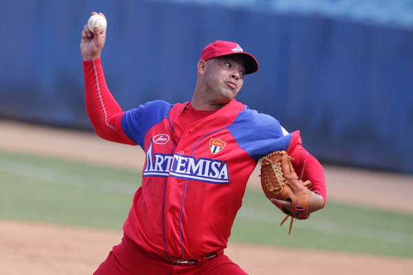 Nuevo triple empate en cima beisbolera cubana