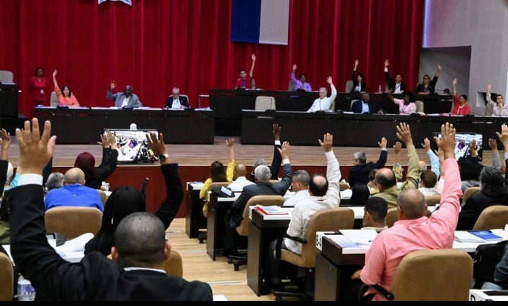 Aprueban primera Ley de Comunicación Social en Cuba