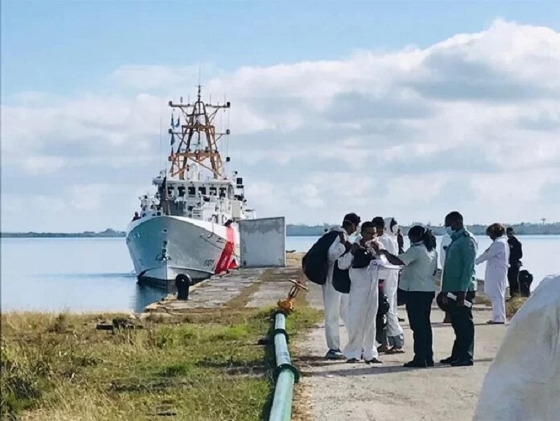Servicio de Guardacostas de EE.UU. devuelve 42 migrantes a Cuba
