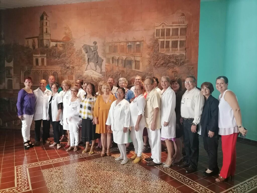 Agasajan en Camagüey a destacados colaboradores de la Salud