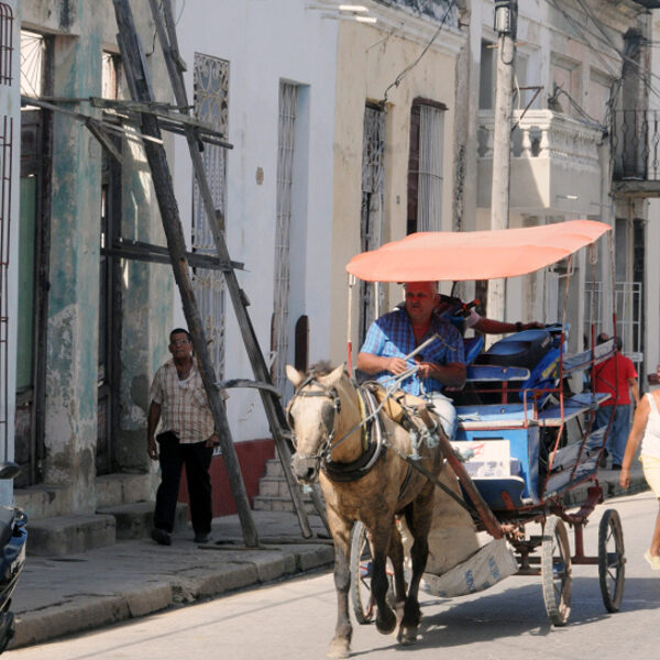 Nueva tarifa de precios para coches en Camagüey

