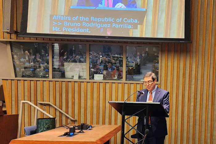 Ratificó Cuba necesidad de avanzar hacia el desarme nuclear 