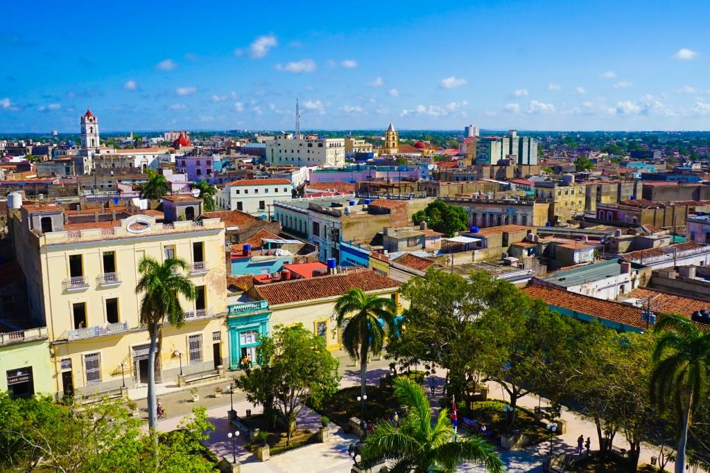 Gobierno en Camagüey analiza temas de interés económico y social
