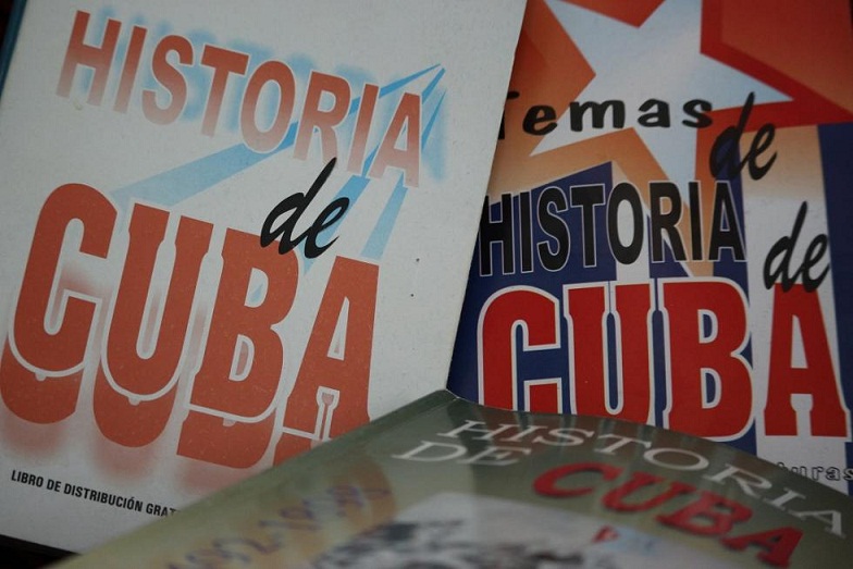 Camilo Cienfuegos, man of the people and history