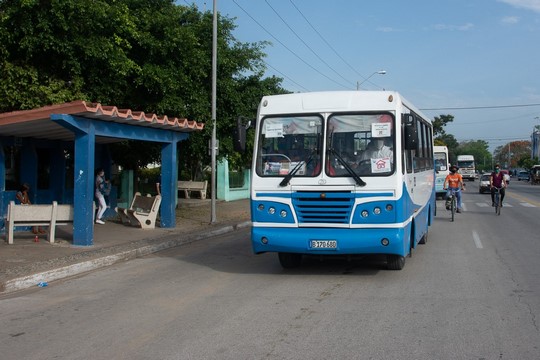 Transporters work in Camagüey to reverse the effects of the blockade on public transportation