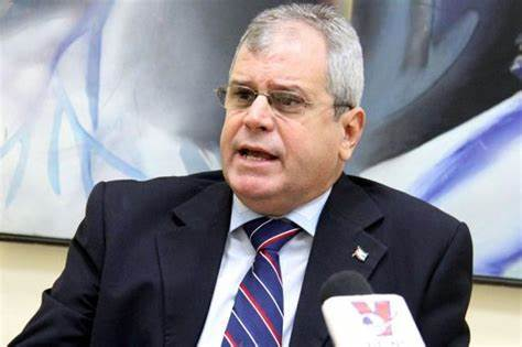 Dialogó secretario del Parlamento cubano con eurodiputados