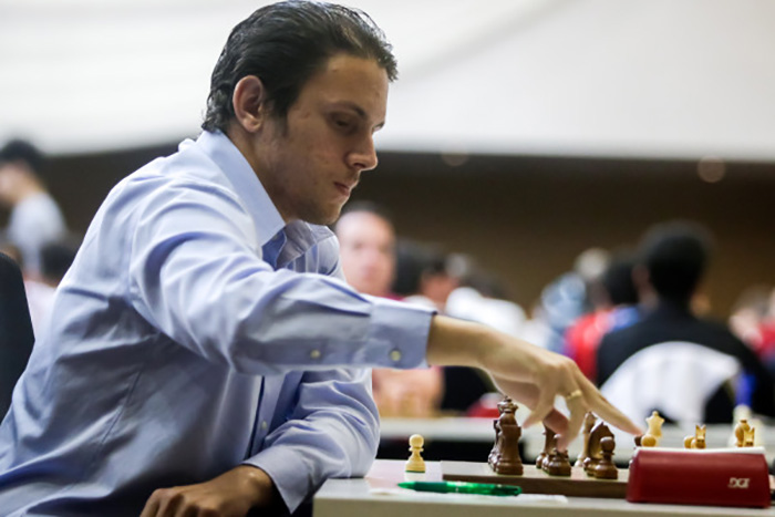 Albornoz se queda con el título en Carlos Torre de ajedrez