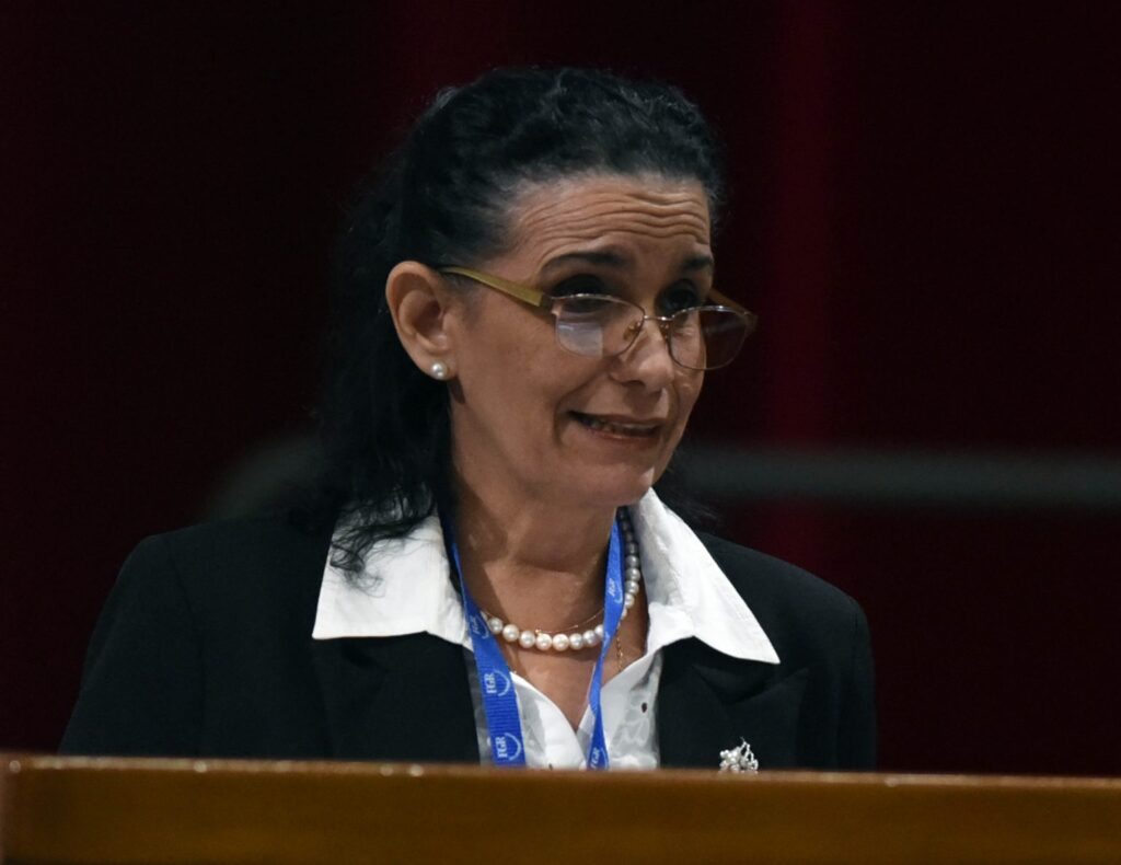 Parlamentarios en Cuba aprueban ley de la Fiscalía Militar