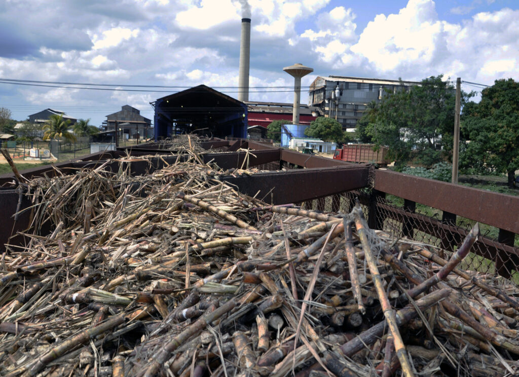 Camagüey: Batalla de Las Guásimas Sugar Mill ready for the sugar harvest