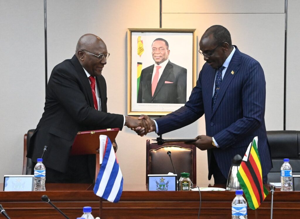 Cuba y Zimbabue ratifican interés de impulsar colaboración