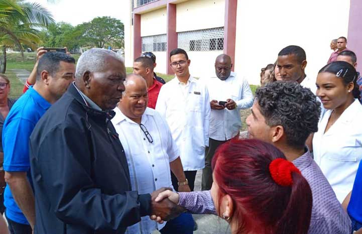 Recorren autoridades del gobierno obras de impacto en Camagüey