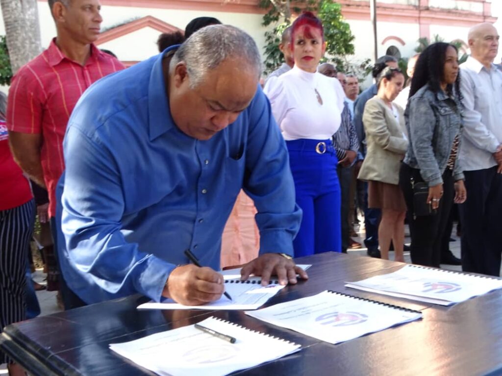 Cuadros de la Revolución en Camagüey ratifican compromiso con la ética y la ejemplaridad