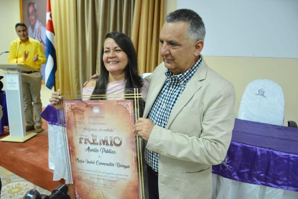 Entregan en Camagüey Premio Alarife Público Fulgencio Arambula