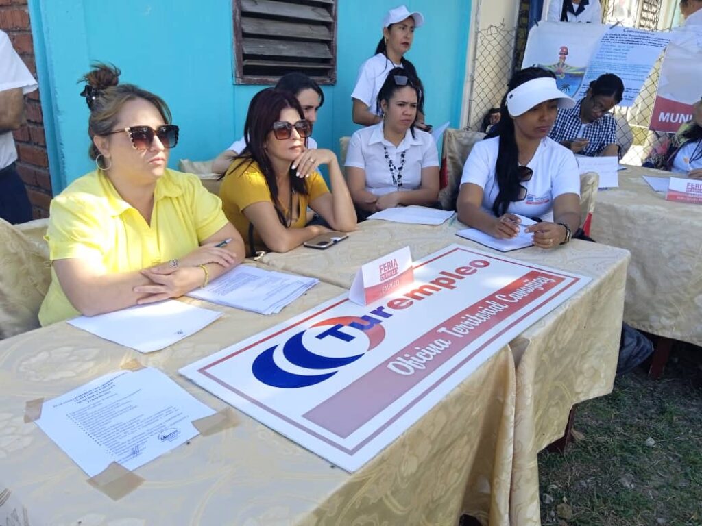En Camagüey tuvo buena acogida Feria de Empleos