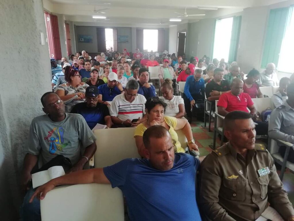 Evalúan en Camagüey comportamiento de los servicios básicos