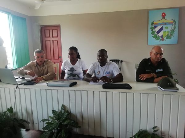 Chequean en Camagüey marcha de los servicios básicos 