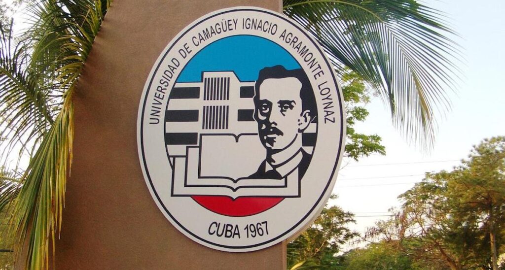 Journalists from Camagüey learn about the work of the Ignacio Agramonte University