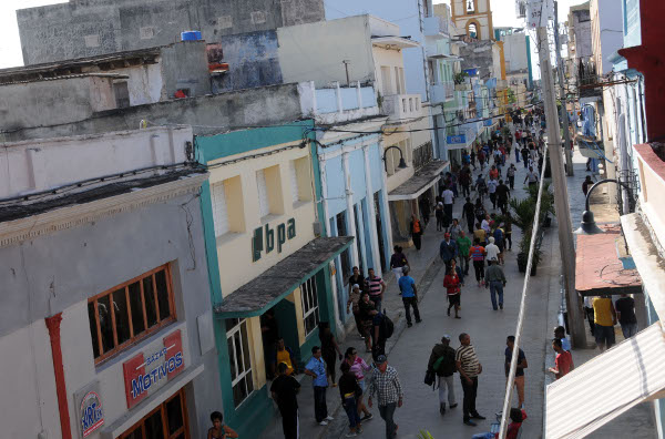 Evaluates the direction of the Government in Camagüey, attention to the population