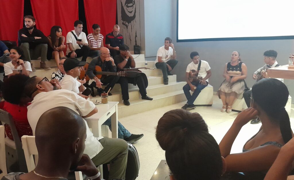 Artistas de Camagüey dedican cantata al cumpleaños de Fidel