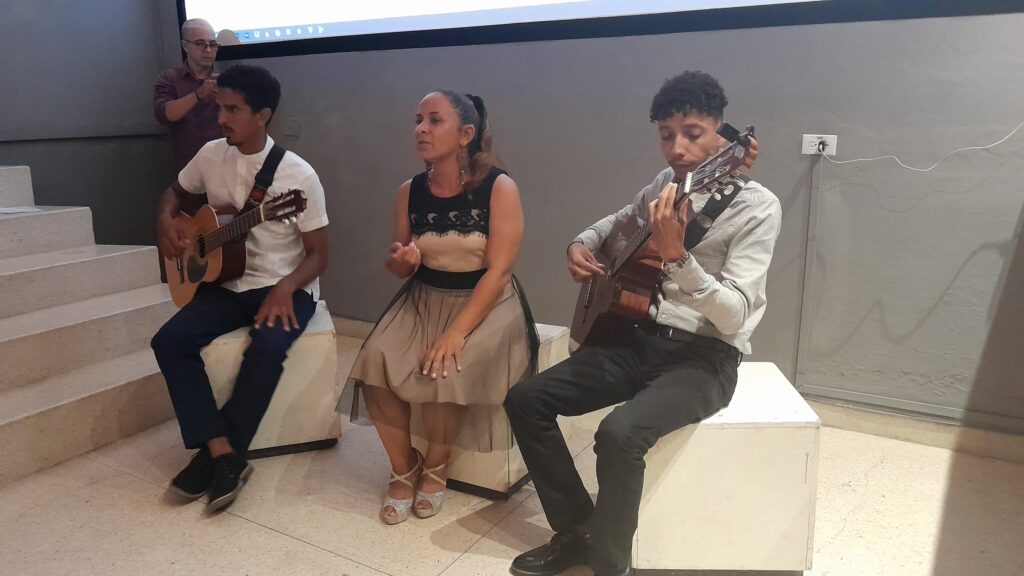 Artistas de Camagüey dedican cantata al cumpleaños de Fidel