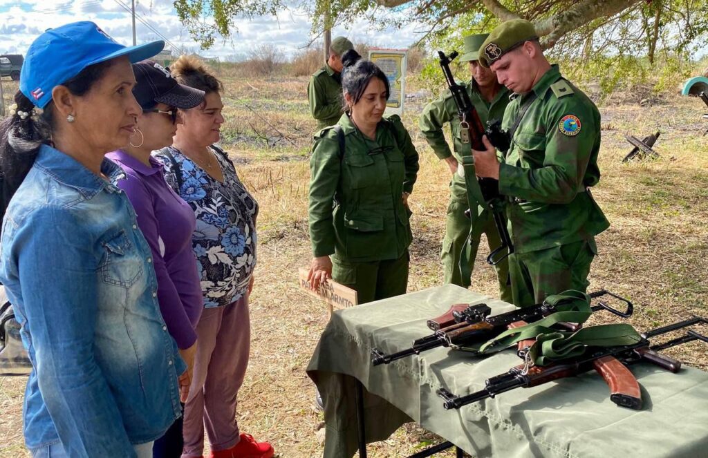 Elevan en Camagüey preparación ante riesgos, amenazas y agresiones