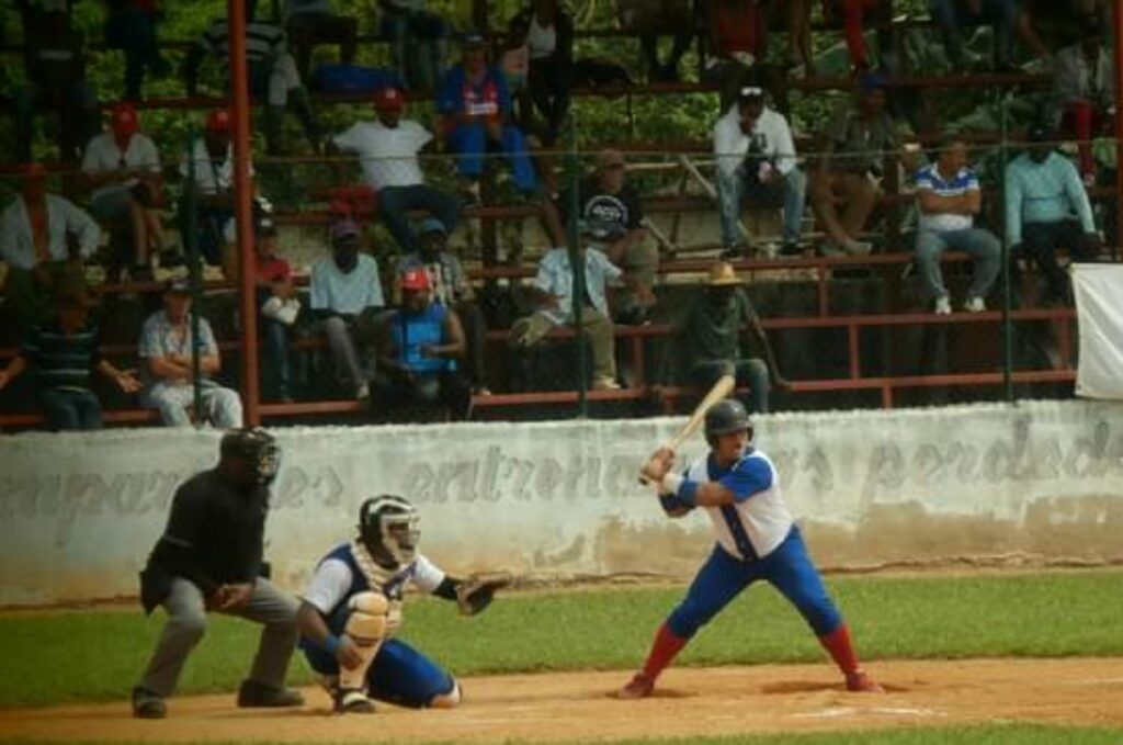 Se extiende el principado de la pelota camagüeyana
